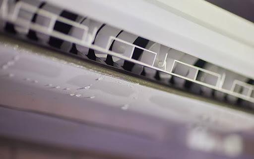 10 Reasons Why Your Aircon Is Leaking Or Dripping Water